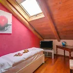 Apartment La Torre In The Center Of Town - Happy *