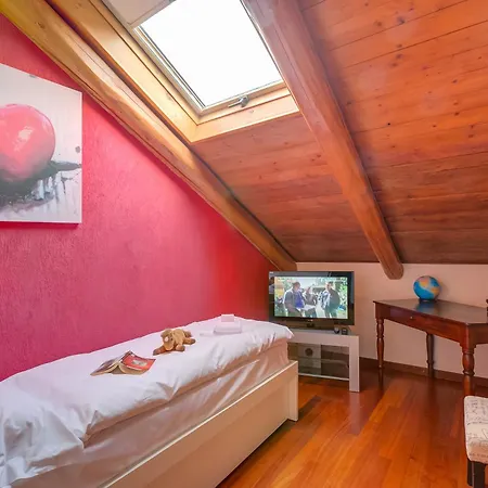 La Torre In The Center Of Town - Happy Apartment *